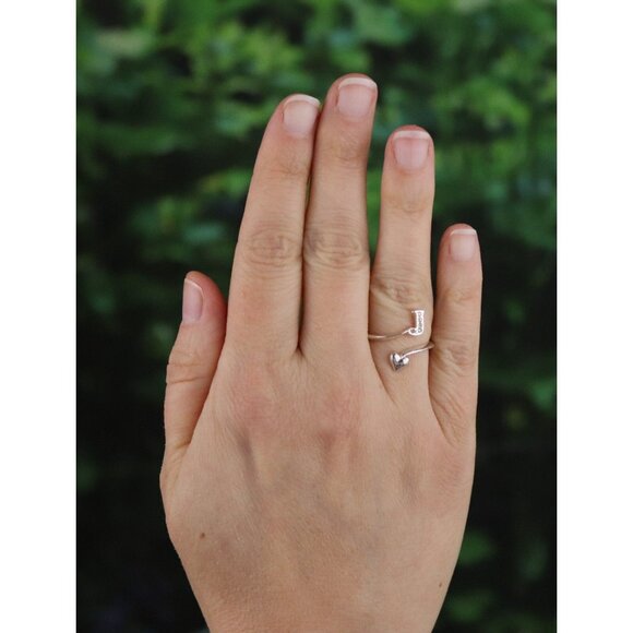 Sterling Silver Letter J Heart Ring Bypass Ring Size 7 1/2 Avon - Picture 2 of 7
